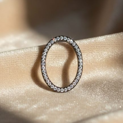 Orecchino Ovale Bucato &euro; 33,00