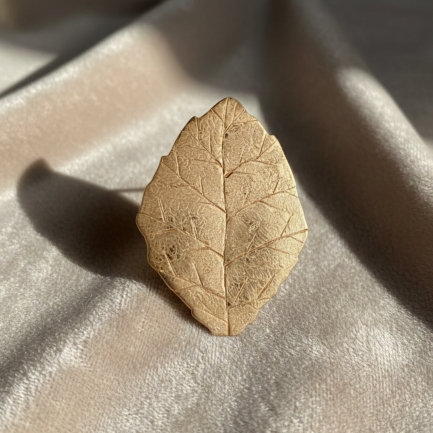 Orecchino Foglia Argento &euro; 70,00