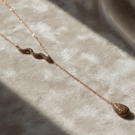 Collana Serpente e Goccina Argento € 235,00